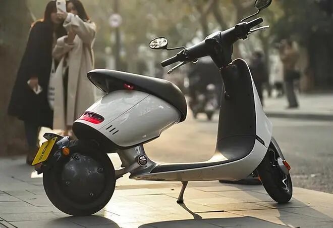 镁”智库|新国标助推的电动车轻量化，“镁合金”成焦点